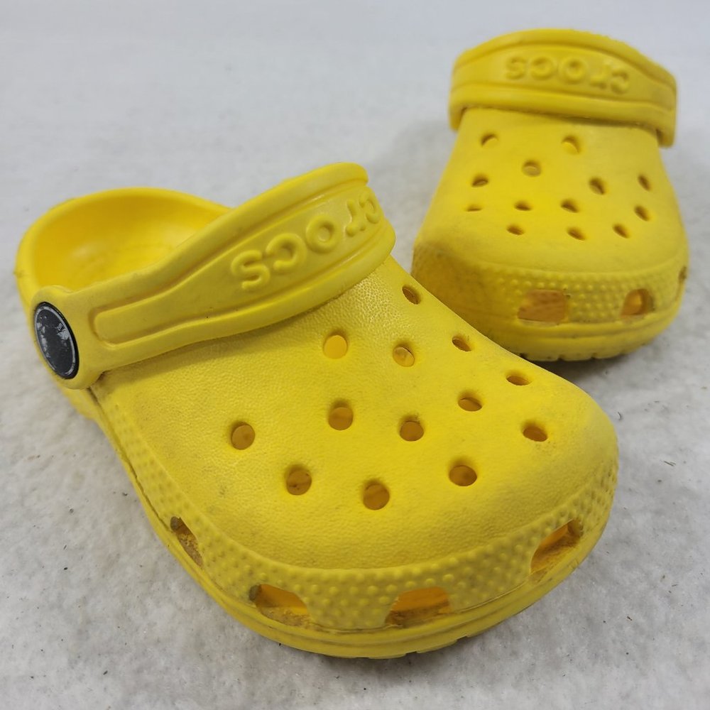 Crocs Comfort Classic Unisex Kids C 6 Yellow Slingback Clogs